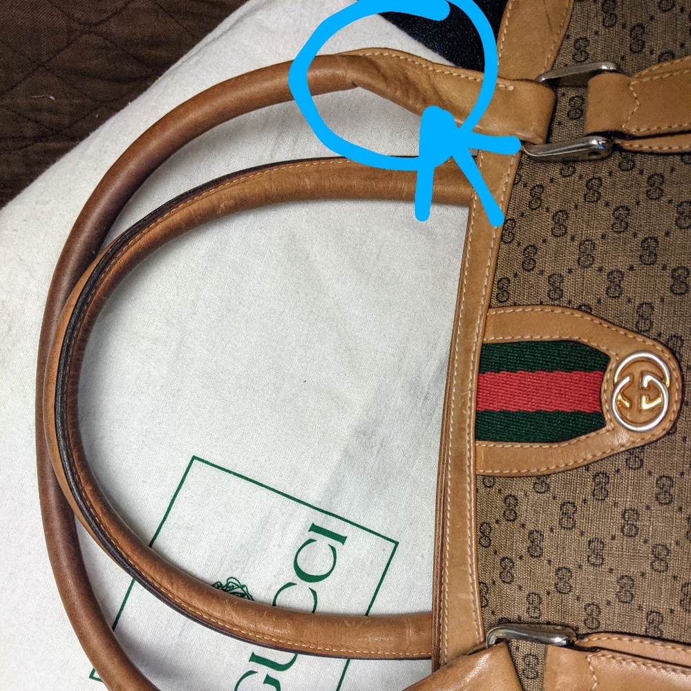 SALE! Gucci Handbag 👜 - Picture 12 of 12
